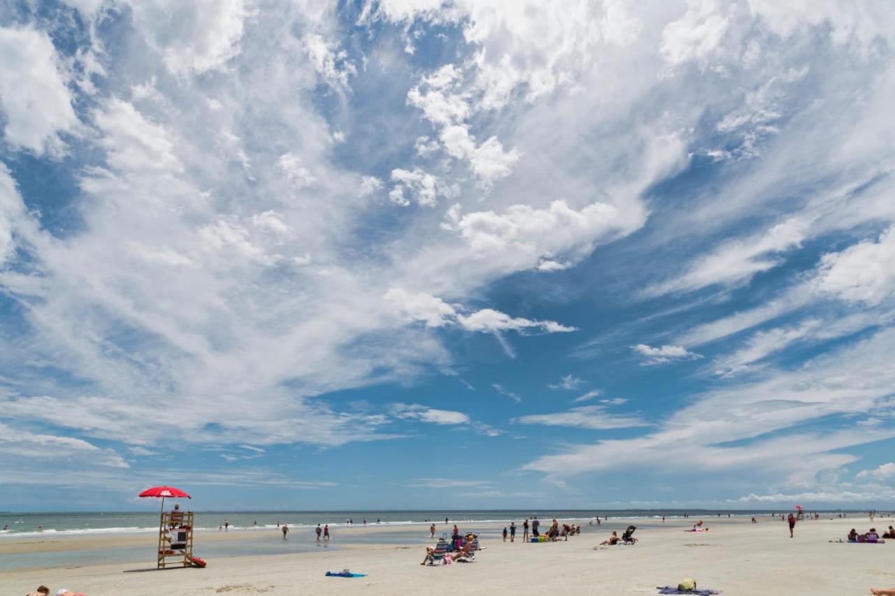 Hampton 6107, 2 Bedroom, Sleeps 6, Large Pool, Oceanfront View Hilton Head Island Exterior photo